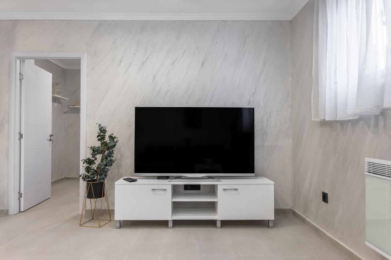 Joy Apartments Zemun,Beograd 外观 照片