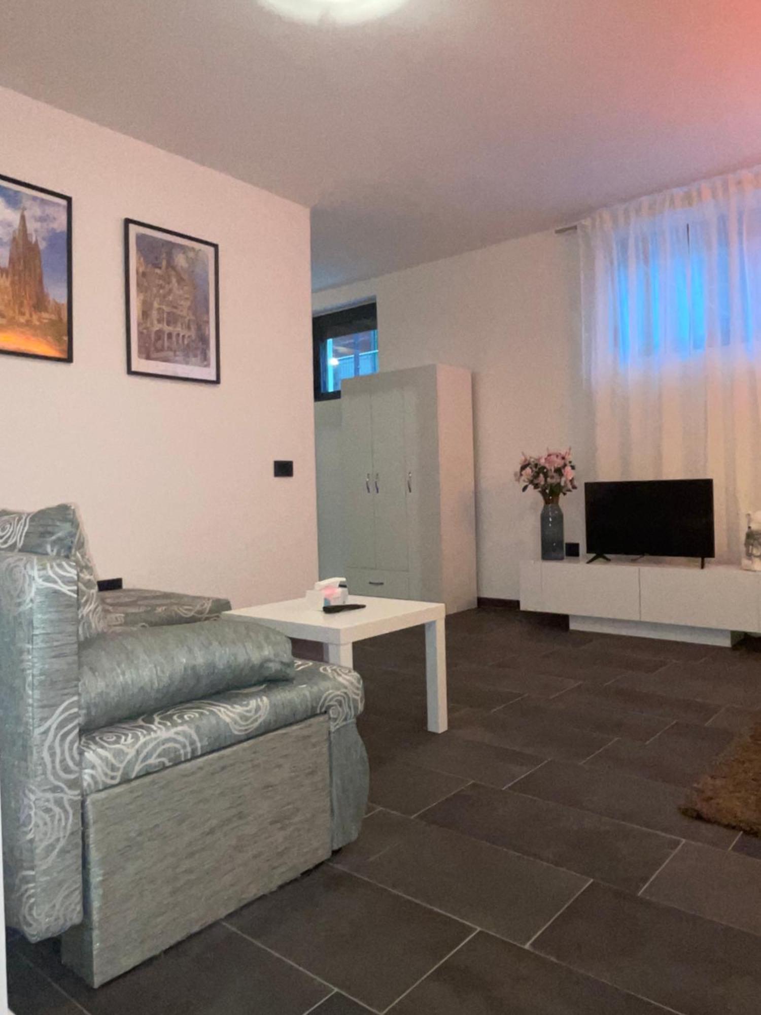 Joy Apartments Zemun,Beograd 外观 照片